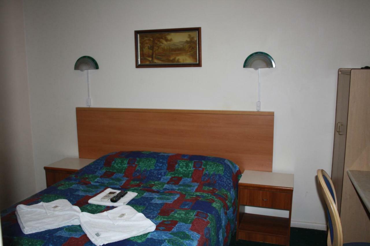 Linwood Lodge Motel Sydney Buitenkant foto